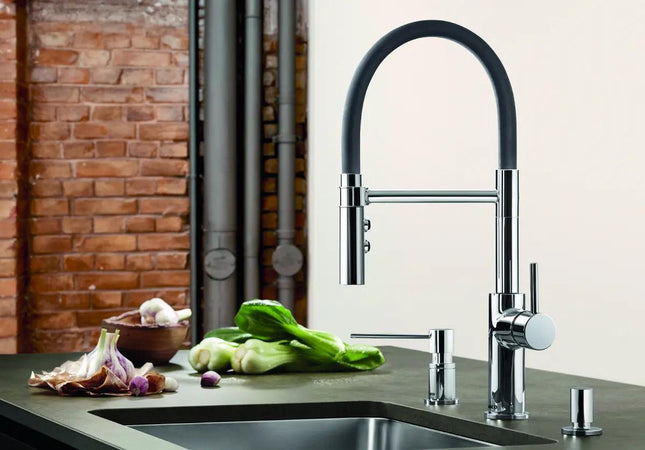 Bateria Kuchenna Blanco Catris-S Flexo Chrom - aranżacja